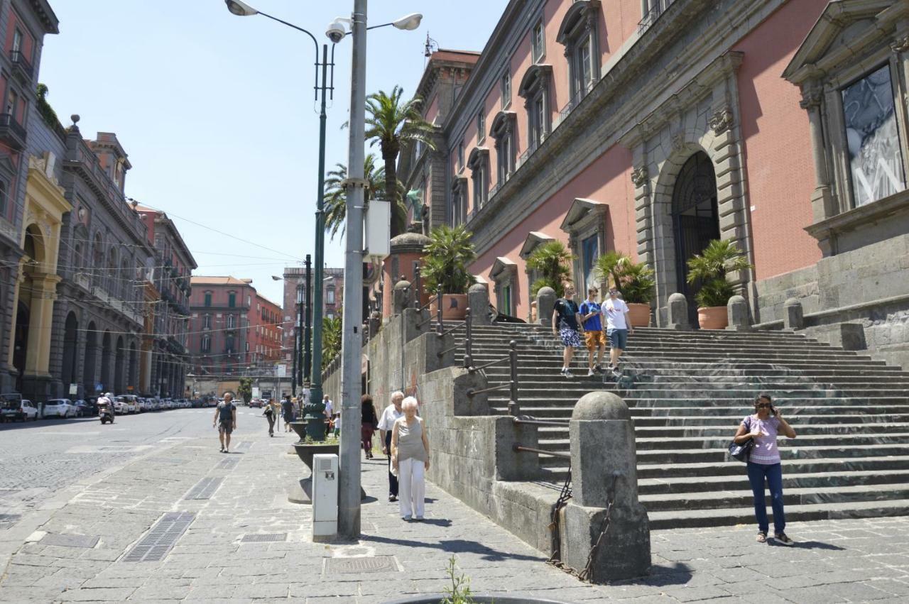 Civico 5 Appartament Napoli Centro Apartamento Exterior foto