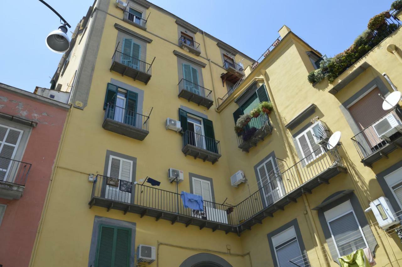 Civico 5 Appartament Napoli Centro Apartamento Exterior foto